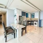 Meja makan apartemen 2br sophisticated surabaya di via tower ciputra world